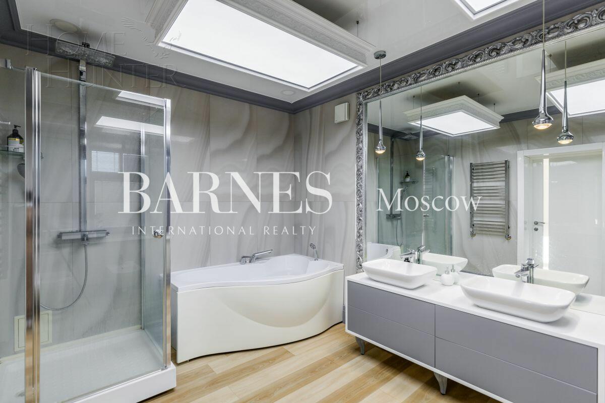 2-этажный коттедж 430 м² с отделкой