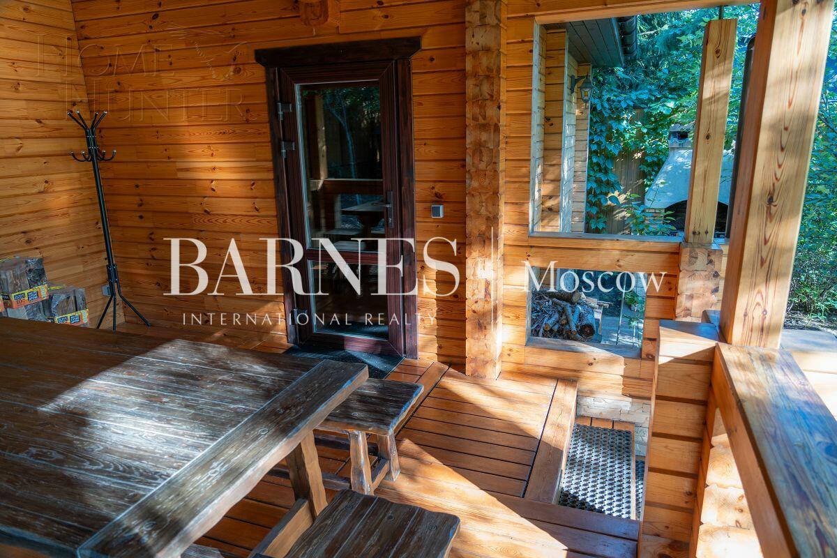 2-этажный коттедж 312 м² с отделкой