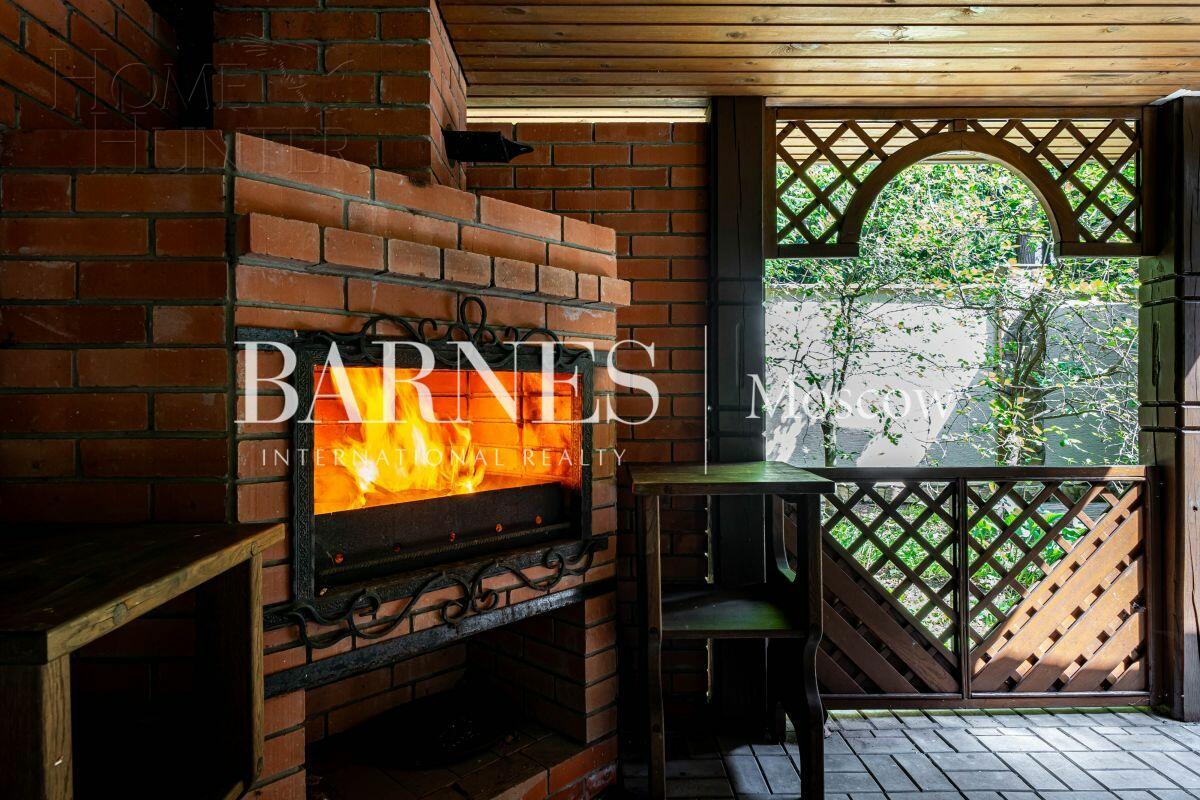 3-этажный коттедж 633 м² с отделкой