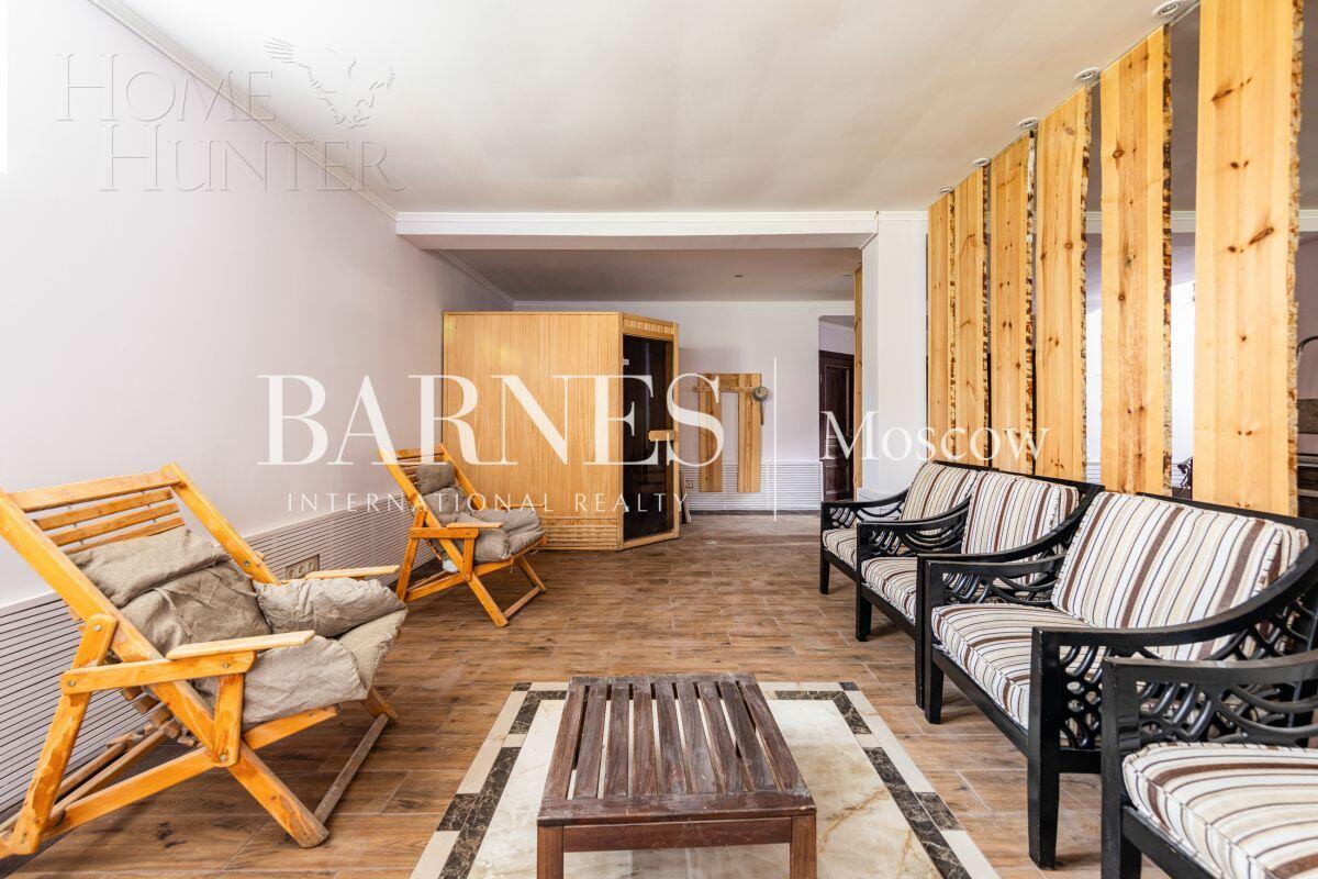 2-этажный коттедж 320 м² с отделкой