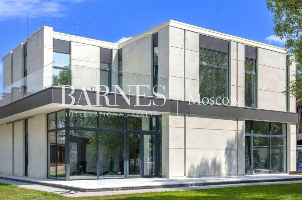 2-этажный коттедж 340 м² без отделки