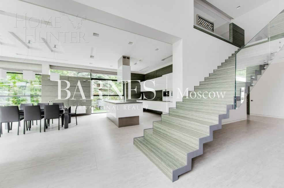 2-этажный коттедж 617 м² с отделкой