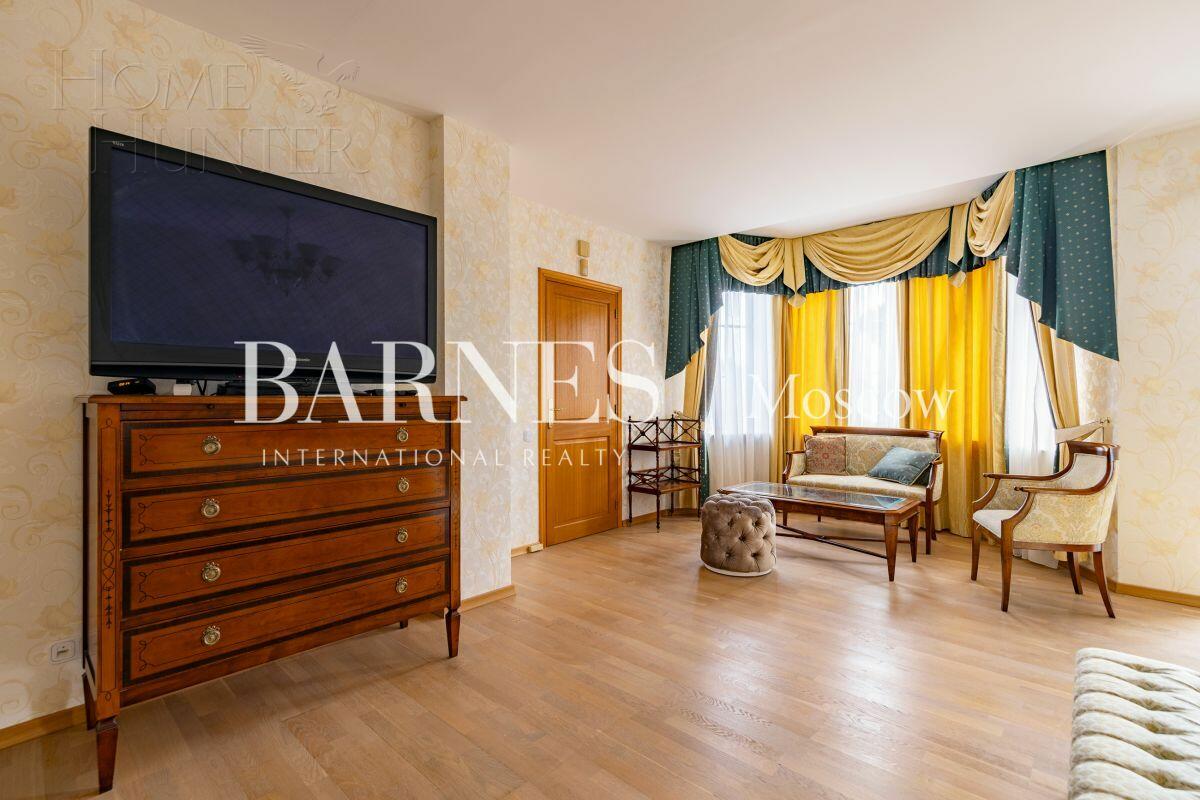 2-этажный коттедж 420 м² с отделкой