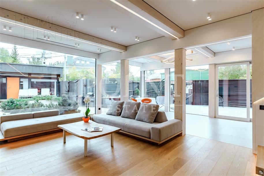 2-этажный коттедж 261 м² с отделкой