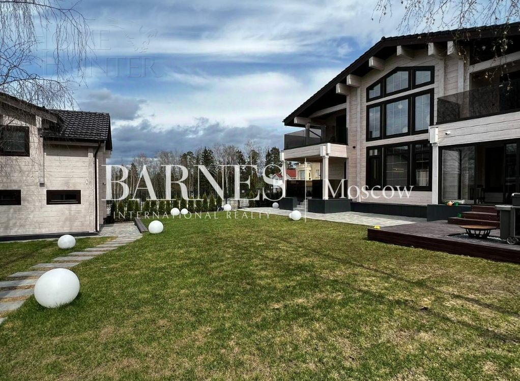 2-этажный коттедж 630 м² с отделкой