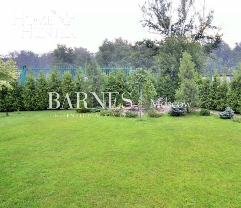 2-этажный таунхаус 460 м² с отделкой