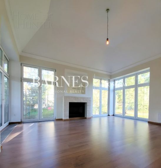 2-этажный коттедж 194 м² с отделкой