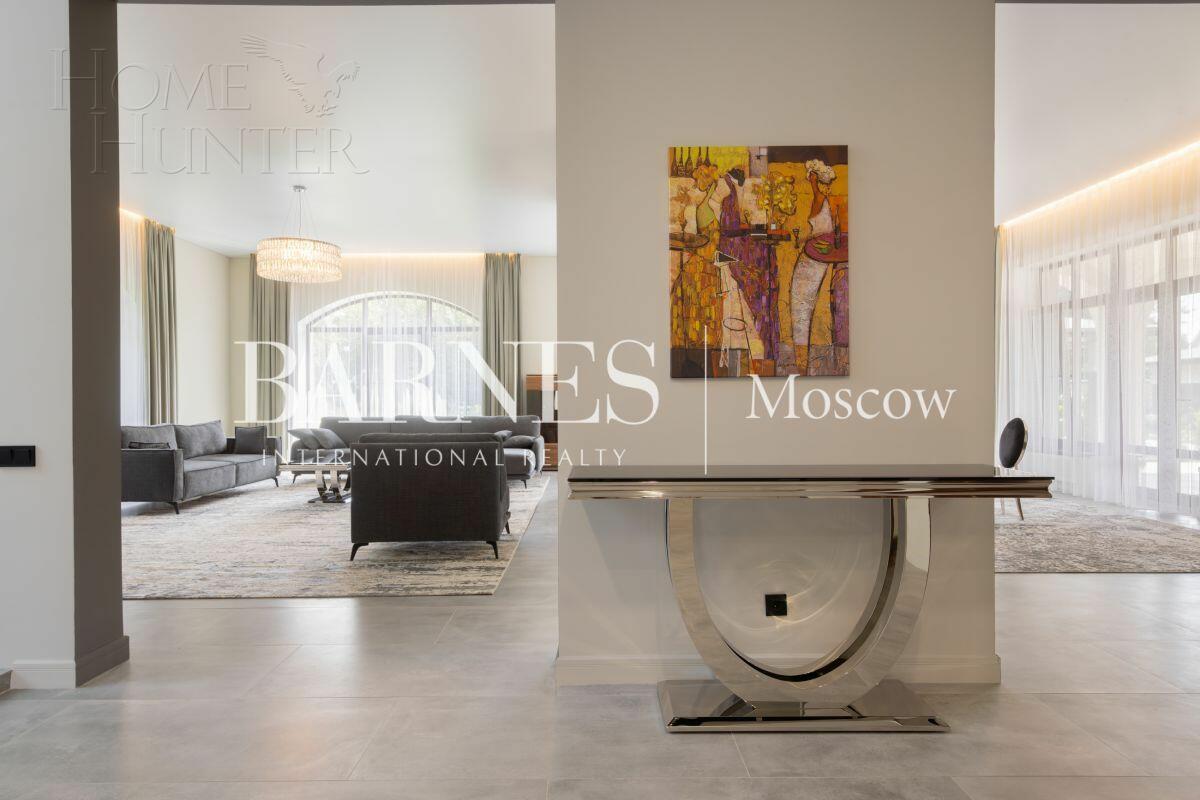 2-этажный коттедж 1 327 м² с отделкой