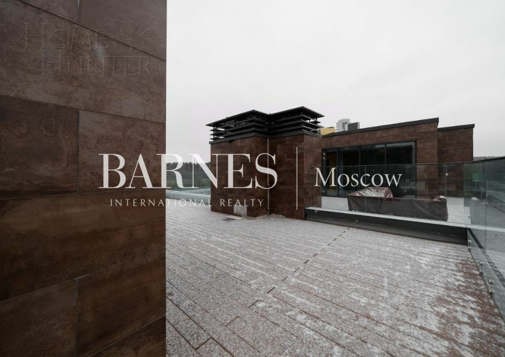 4-этажный таунхаус 278 м² с отделкой