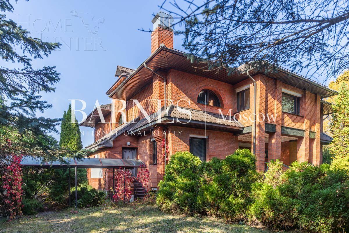 2-этажный коттедж 600 м² без отделки