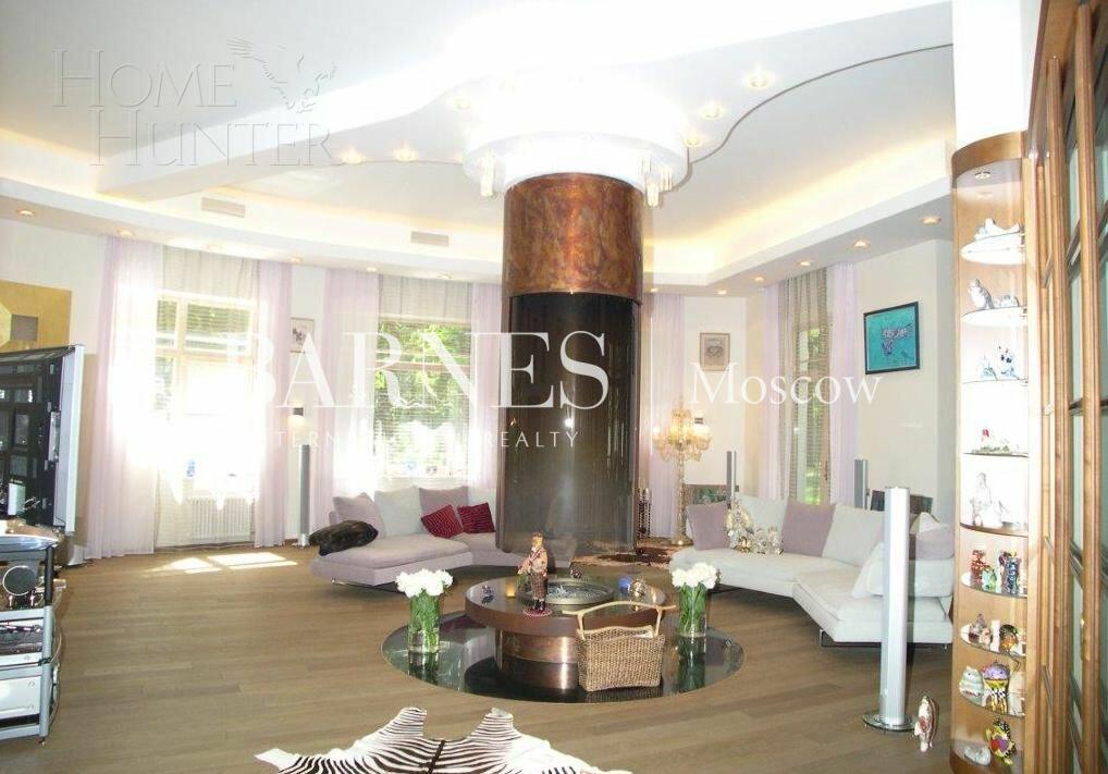 2-этажный коттедж 850 м² с отделкой