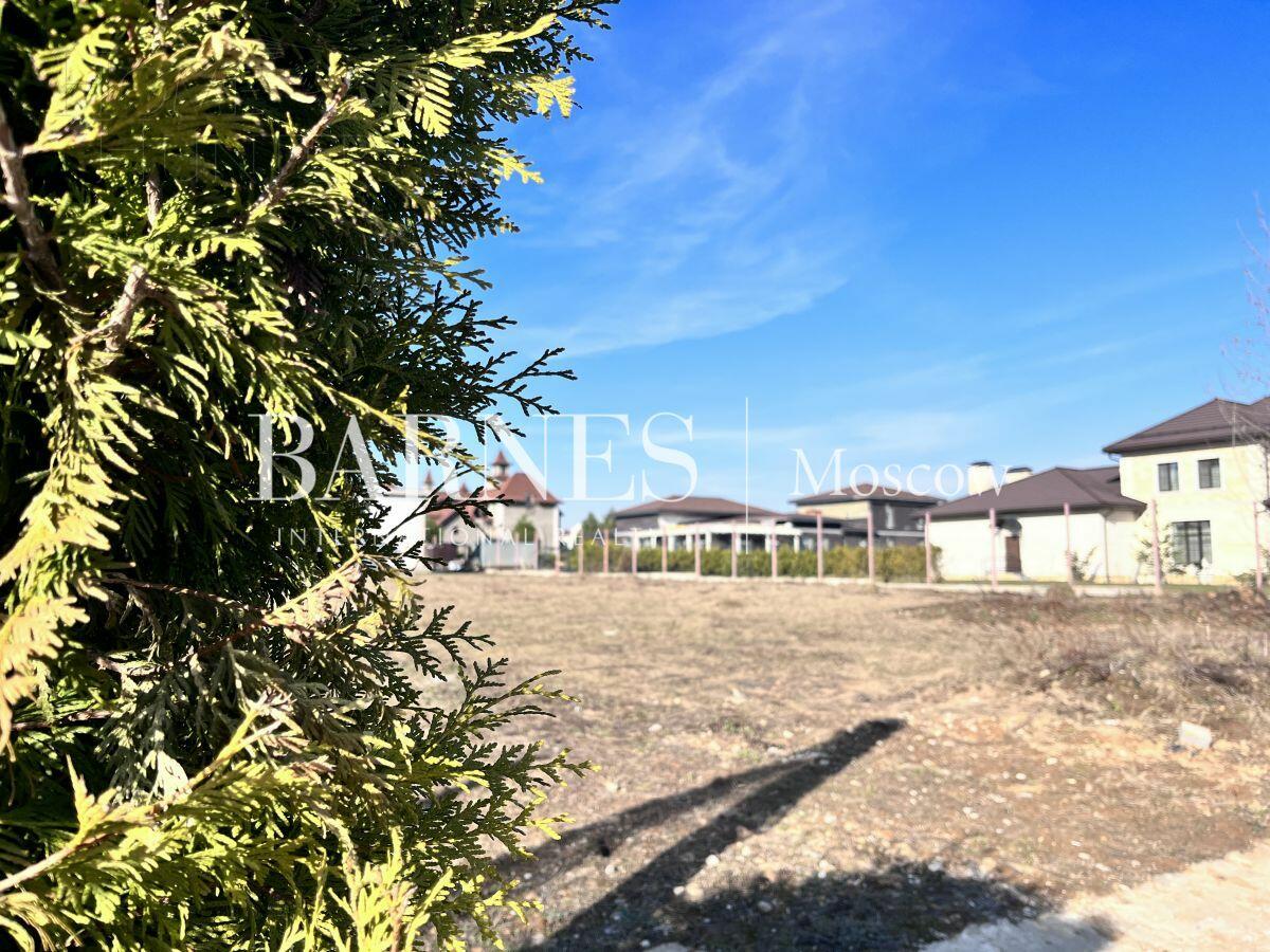 Участок 24.5 сот. в охраняемом поселке