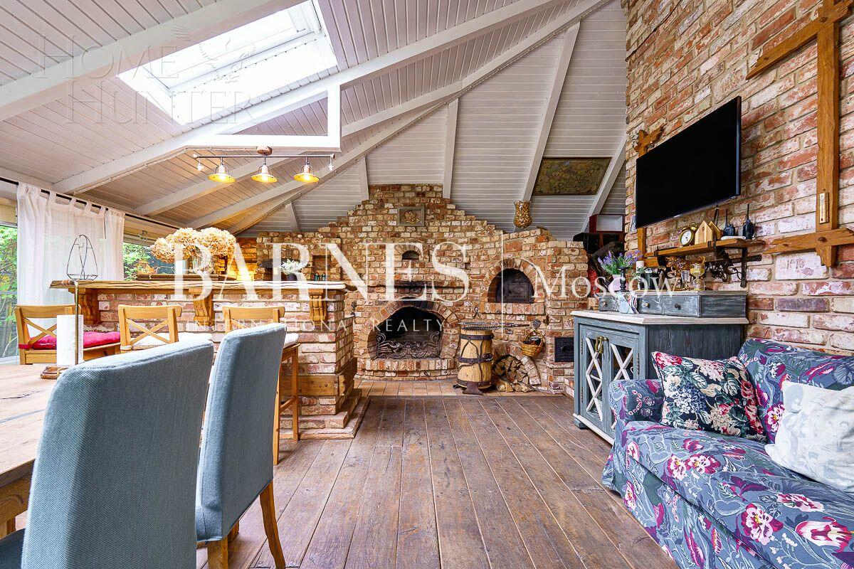 2-этажный коттедж 1 150 м² с отделкой