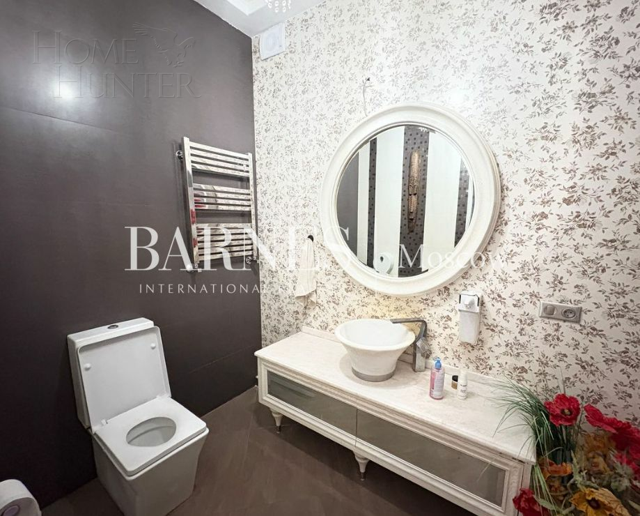 2-этажный коттедж 500 м² с отделкой