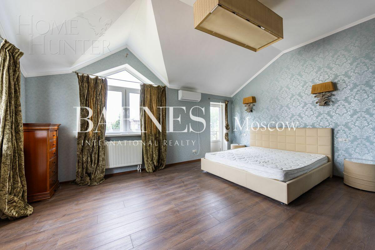 2-этажный коттедж 320 м² с отделкой