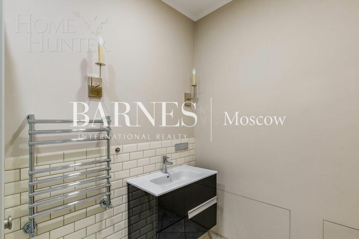 2-этажный коттедж 1 087 м² с отделкой