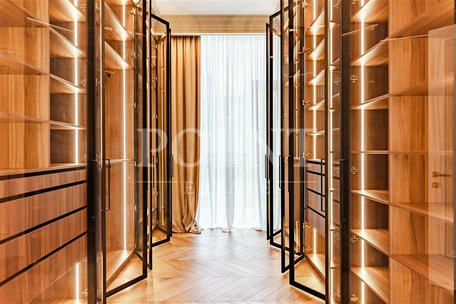 3-этажный таунхаус 287 м² с отделкой