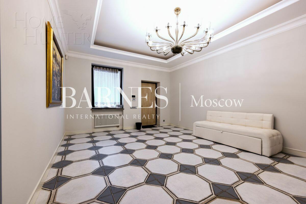 2-этажный таунхаус 430 м² с отделкой