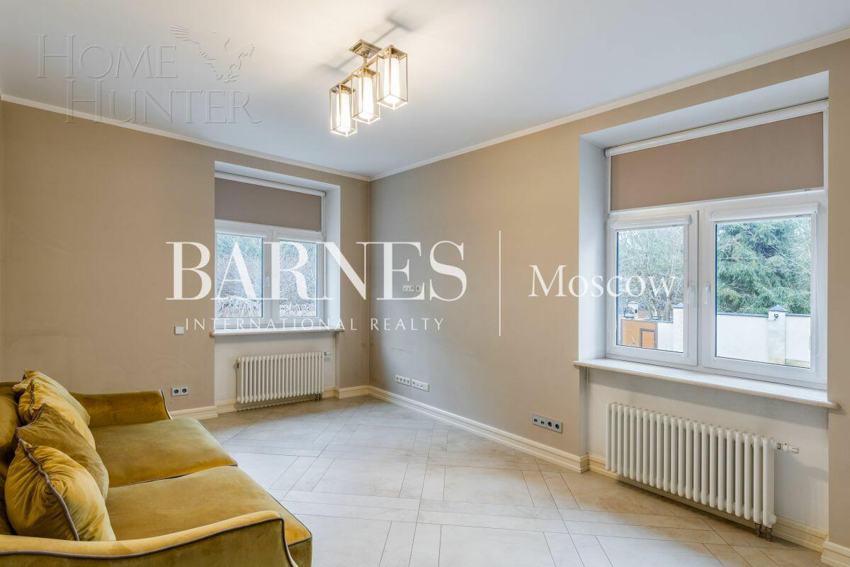 2-этажный коттедж 1 087 м² с отделкой