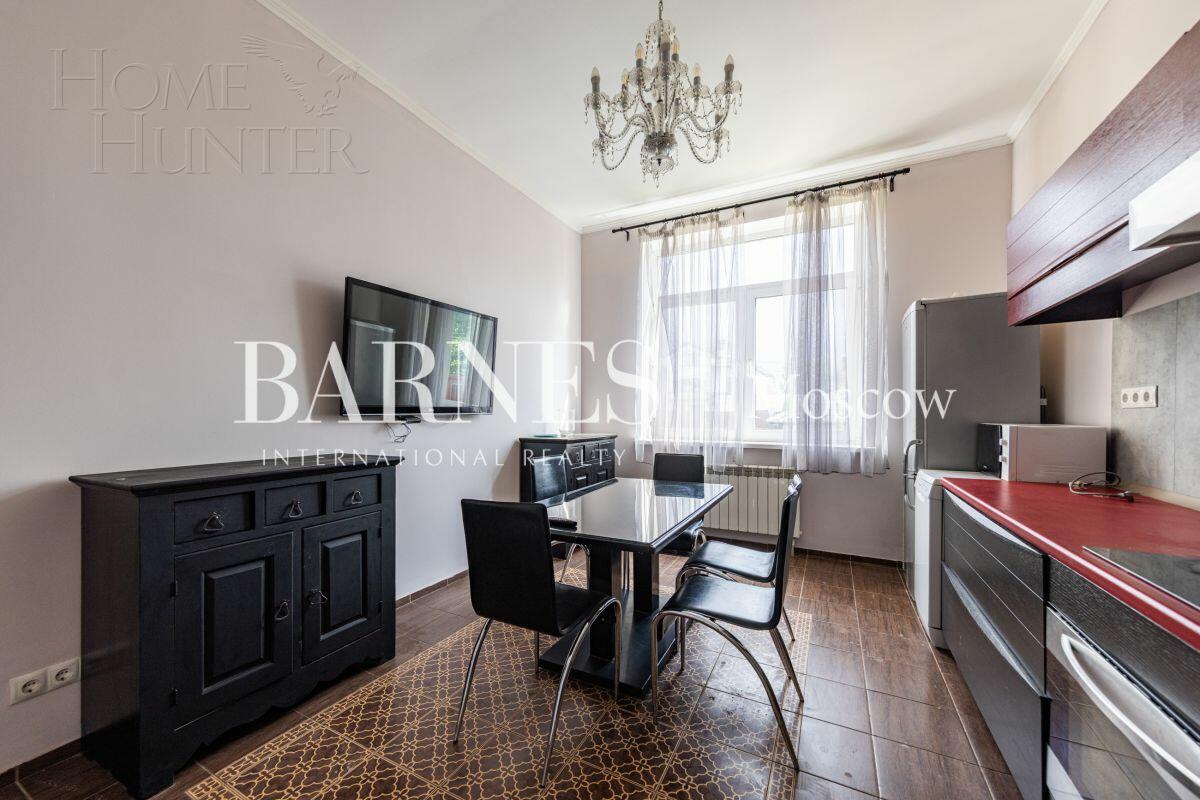 2-этажный коттедж 320 м² с отделкой