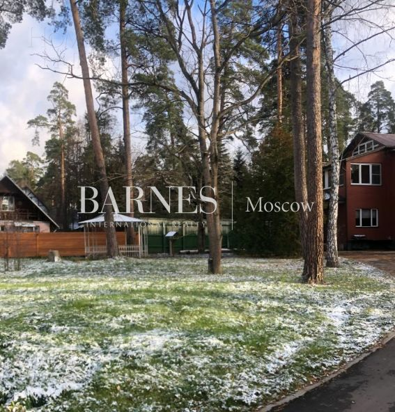 2-этажный коттедж 300 м² без отделки