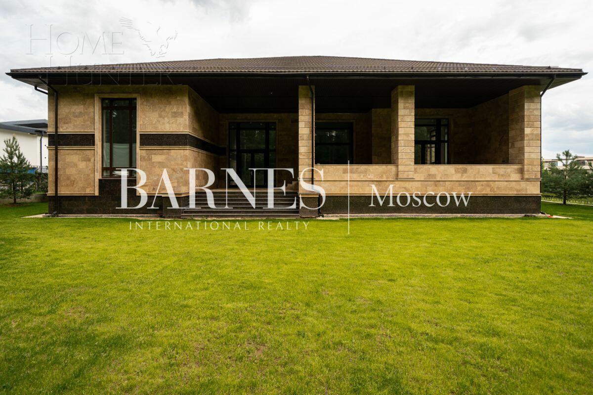 2-этажный коттедж 596 м² без отделки