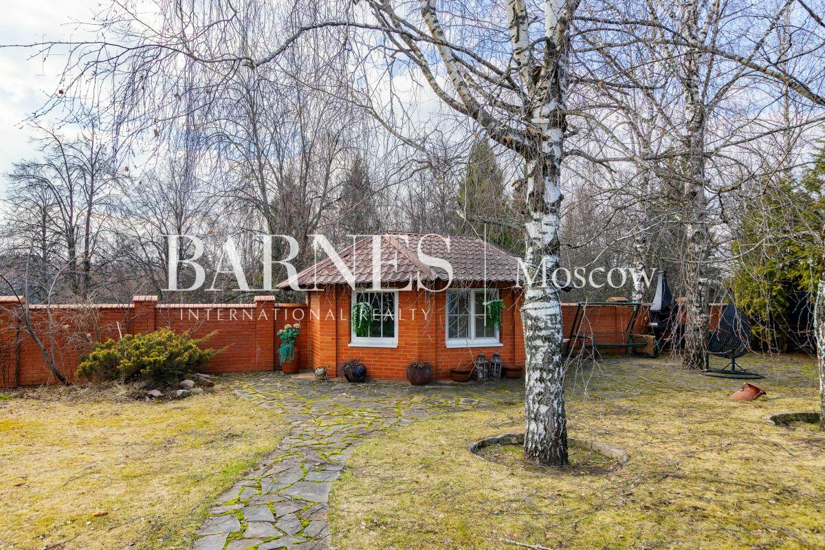 2-этажный коттедж 420 м² с отделкой