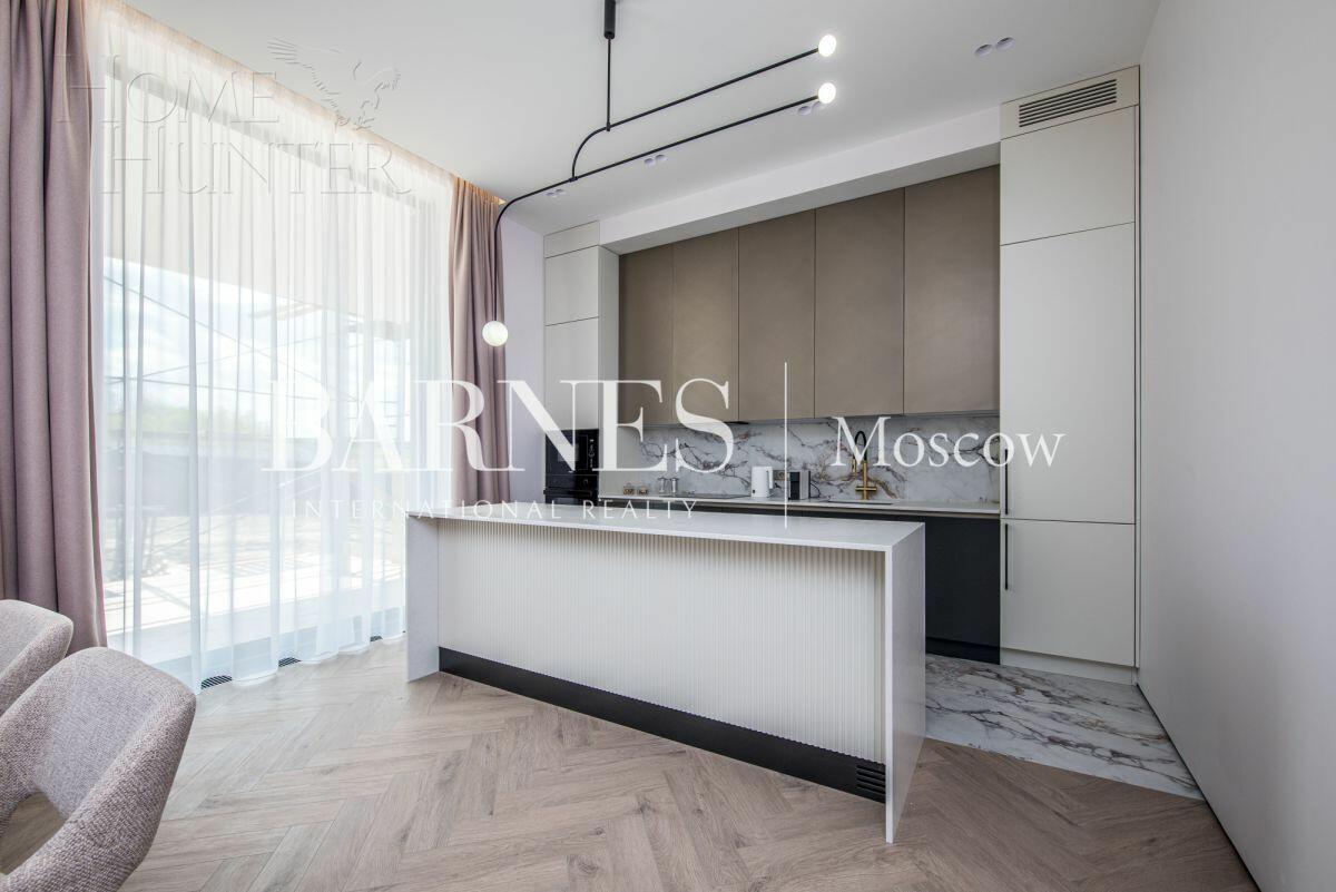 2-этажный коттедж 347 м² с отделкой