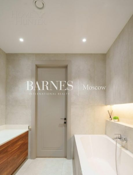 4-этажный таунхаус 278 м² с отделкой