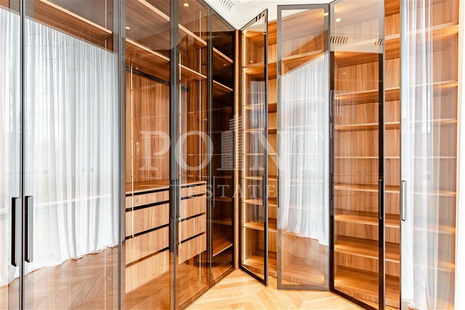 3-этажный таунхаус 287 м² с отделкой