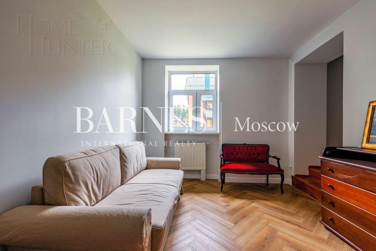 2-этажный коттедж 370 м² с отделкой