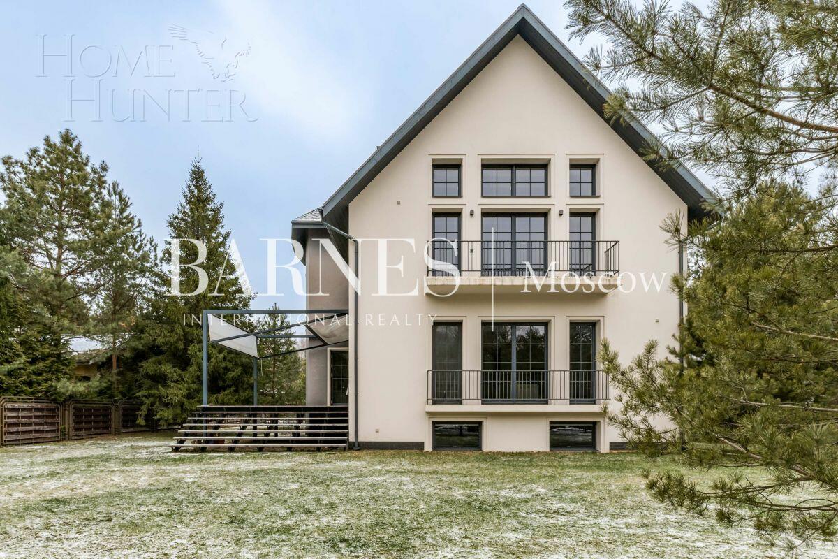 2-этажный коттедж 467 м² с отделкой