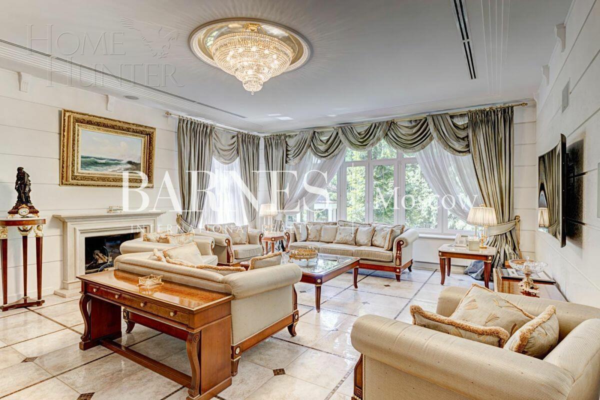 2-этажный коттедж 782.7 м² с отделкой