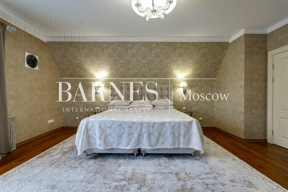 2-этажный коттедж 1 150 м² с отделкой