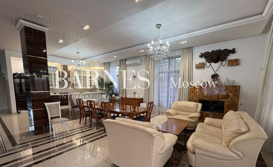 2-этажный коттедж 500 м² с отделкой