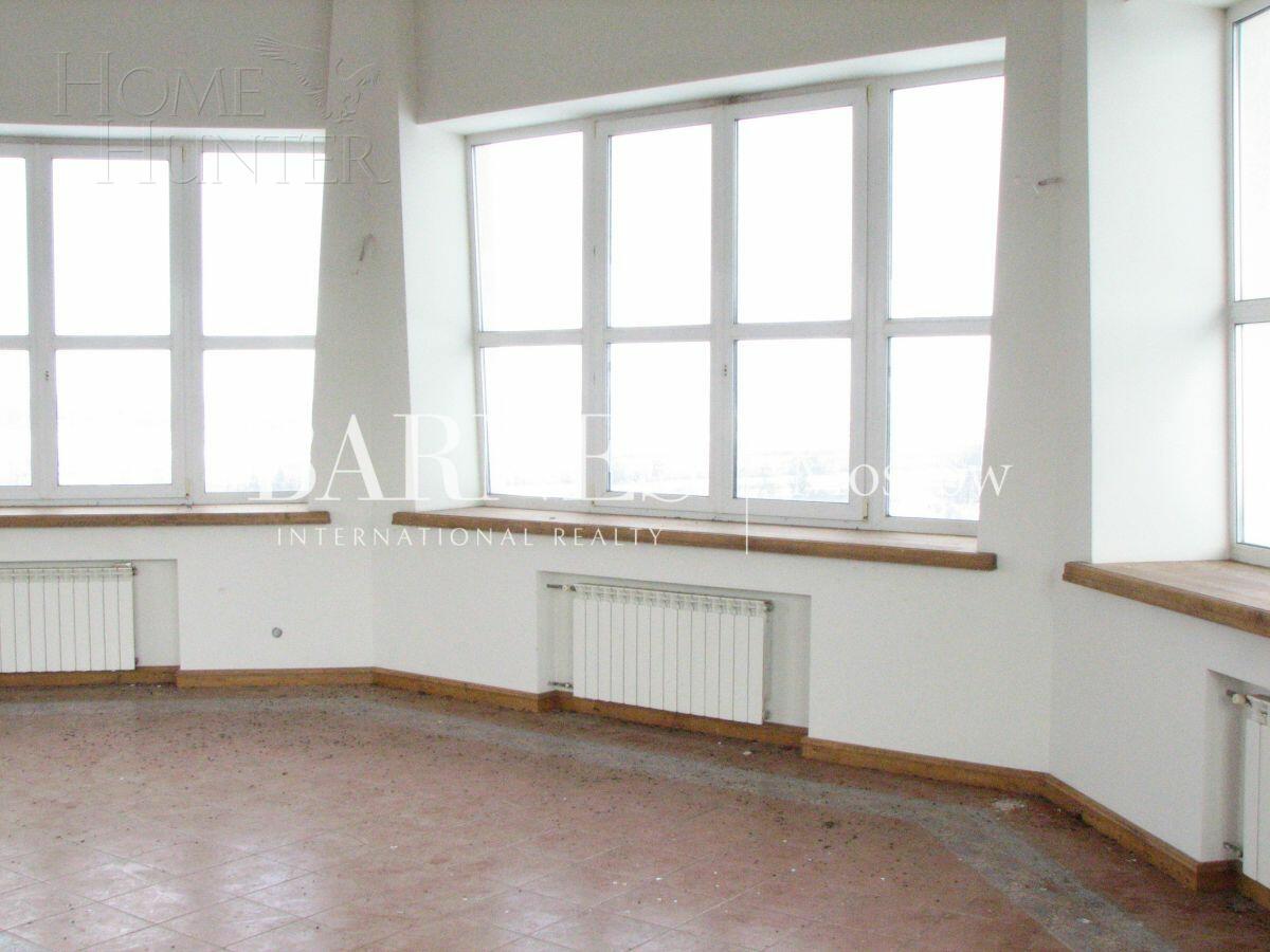 2-этажный коттедж 1 600 м² без отделки