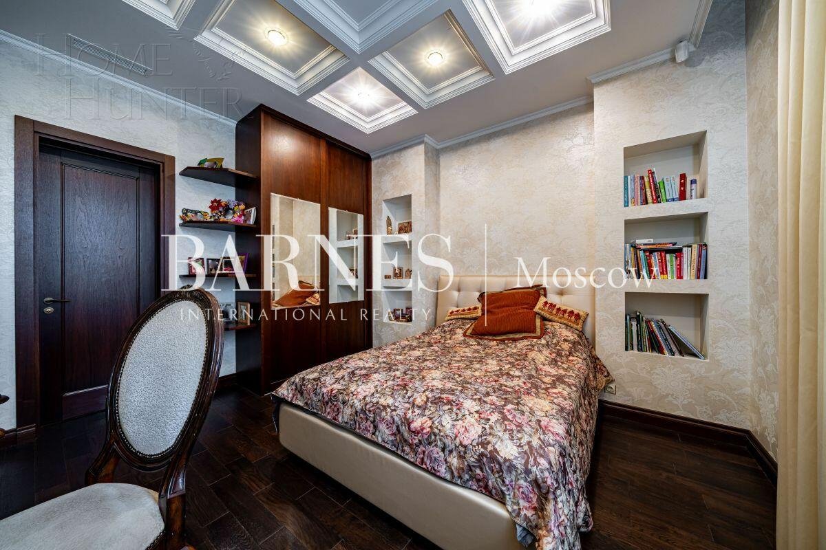 2-этажный коттедж 550 м² с отделкой