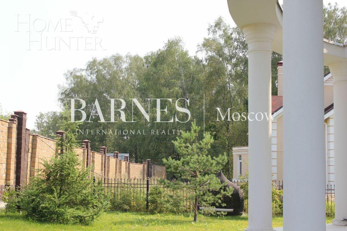 2-этажный коттедж 366 м² без отделки