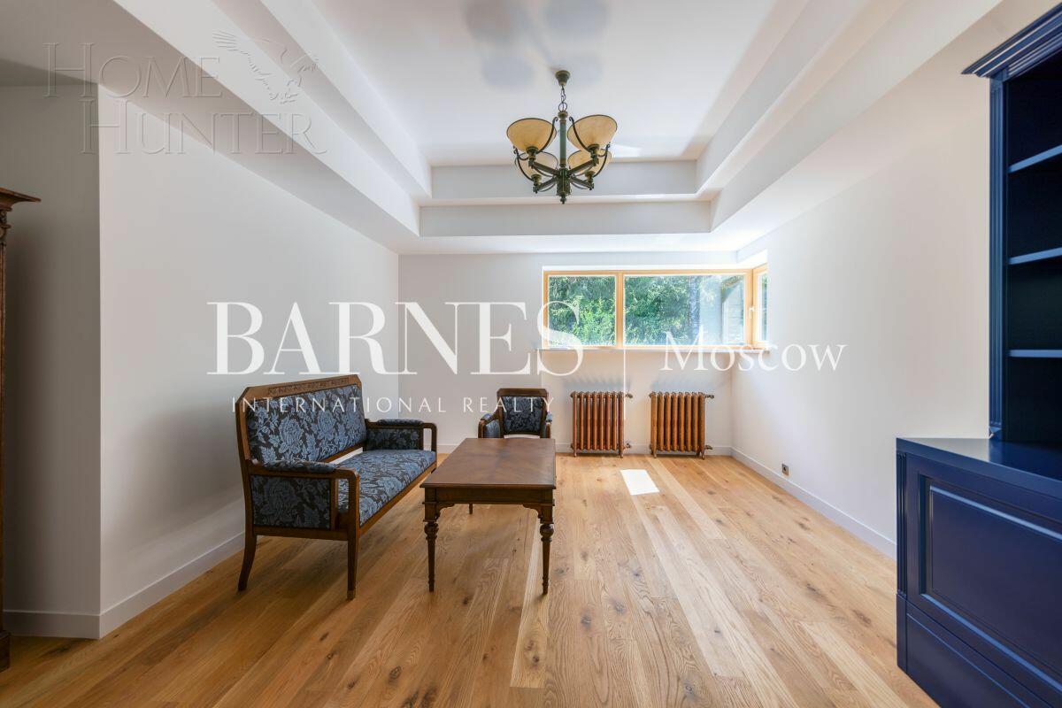 2-этажный коттедж 1 330 м² с отделкой