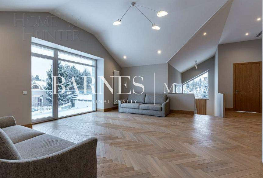 2-этажный коттедж 338 м² с отделкой