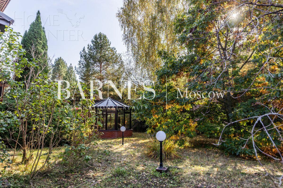 2-этажный коттедж 600 м² без отделки