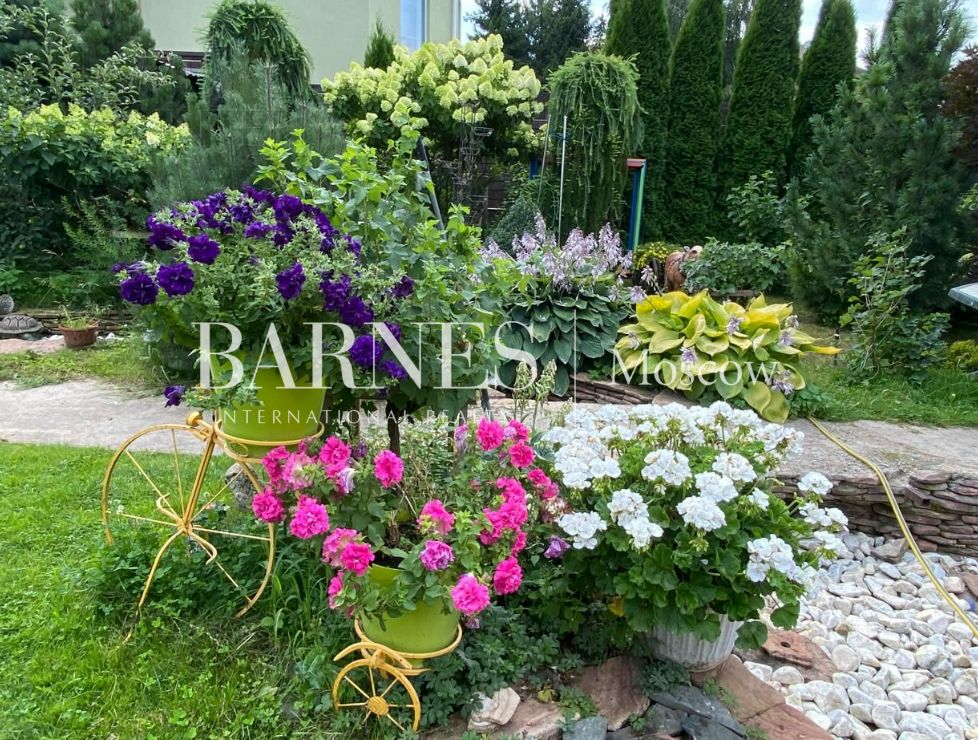 2-этажный коттедж 500 м² с отделкой