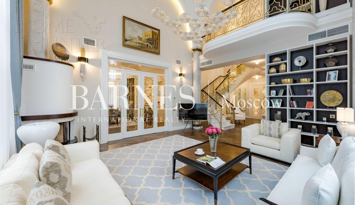 2-этажный коттедж 424 м² с отделкой