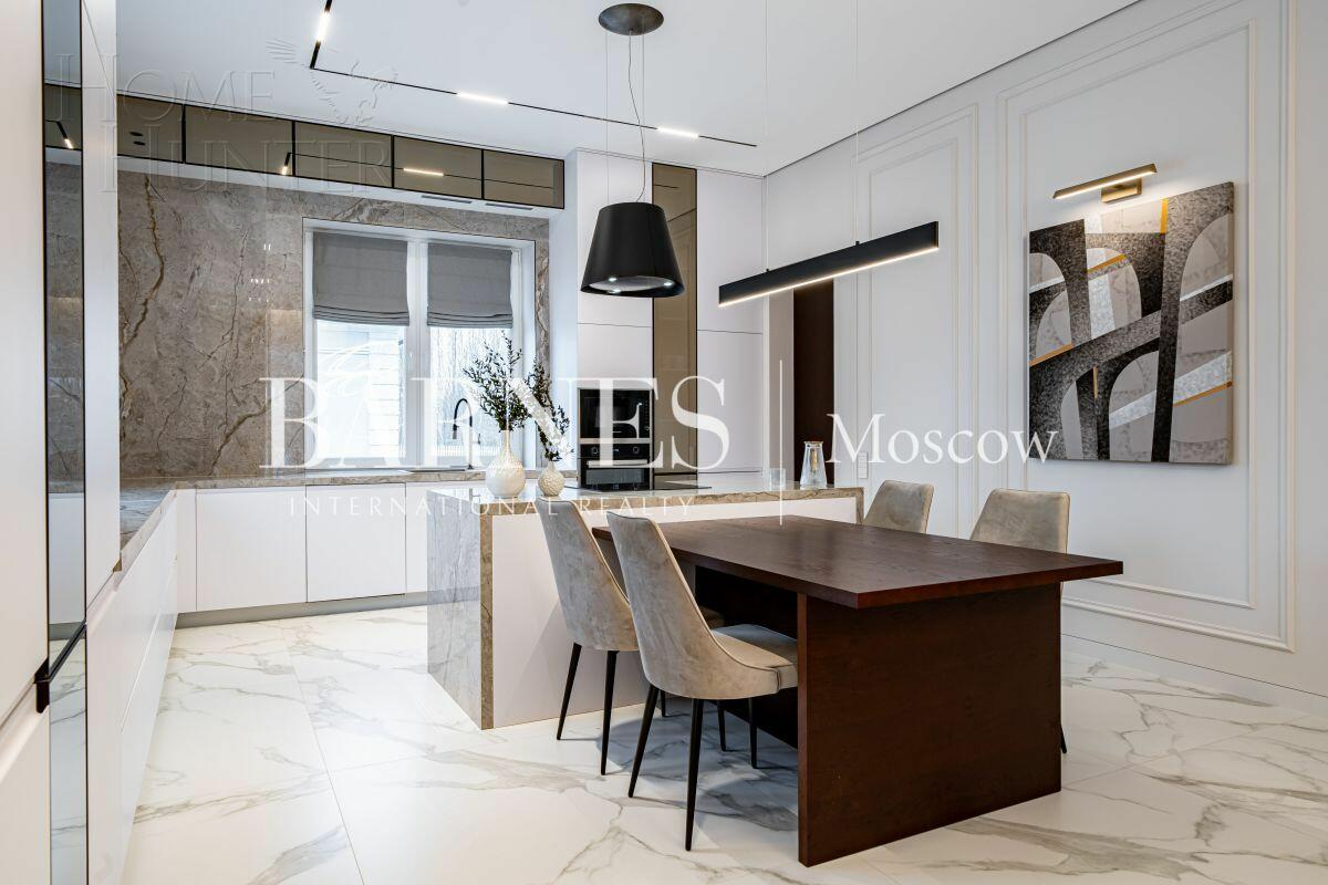 2-этажный коттедж 491 м² с отделкой