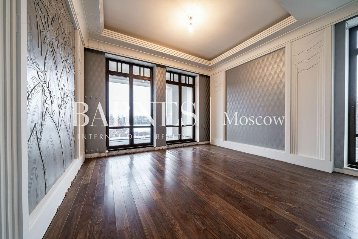 2-этажный коттедж 1 244 м² с отделкой