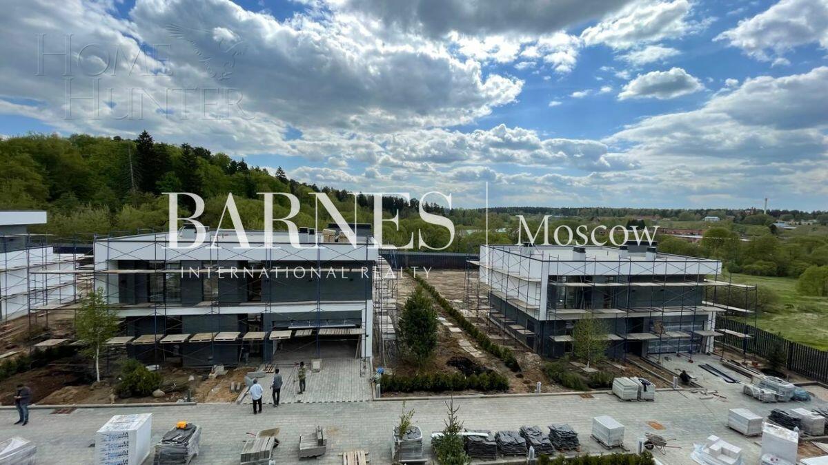 2-этажный коттедж 384 м² без отделки