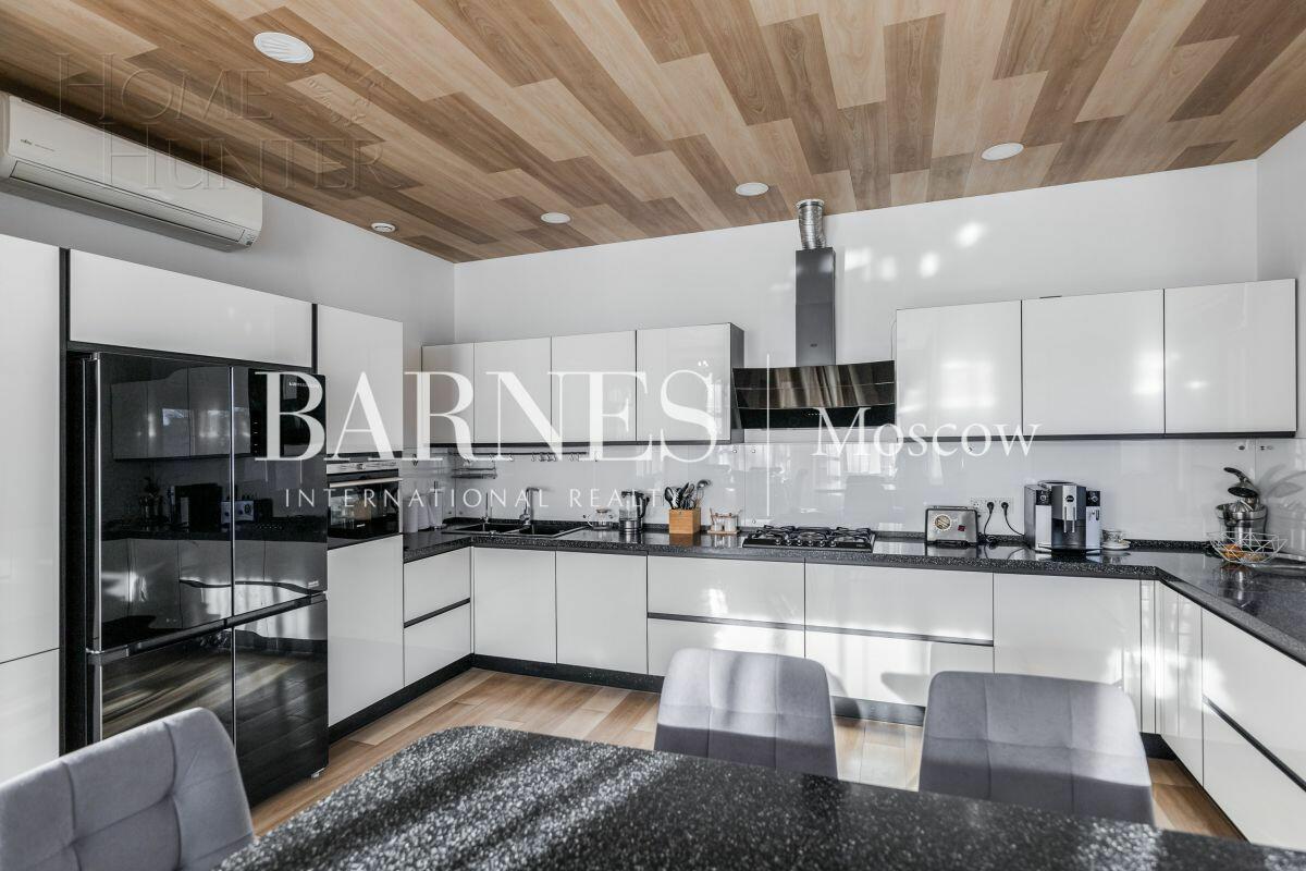 2-этажный коттедж 430 м² с отделкой