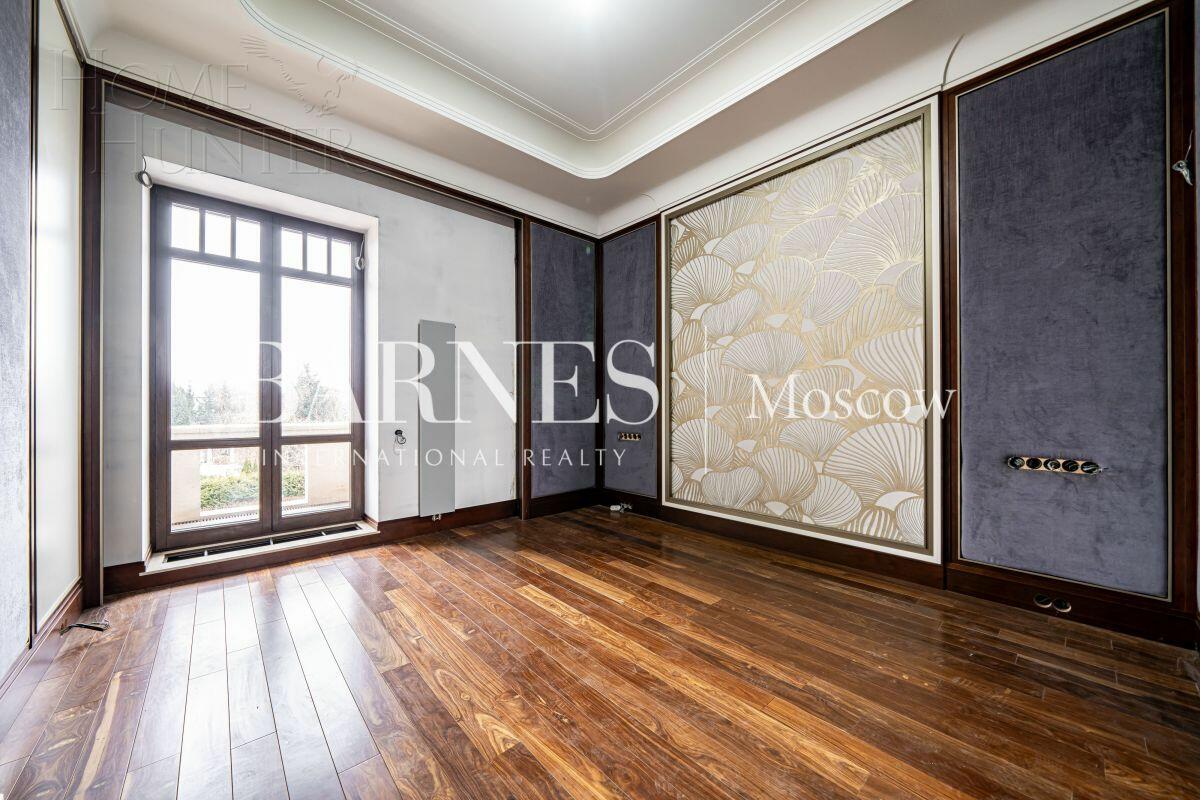 2-этажный коттедж 1 244 м² с отделкой