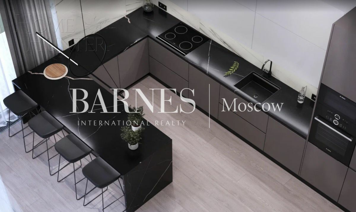 2-этажный коттедж 340 м² с отделкой