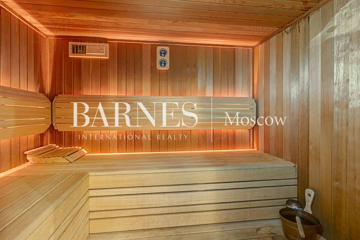 2-этажный коттедж 782.7 м² с отделкой